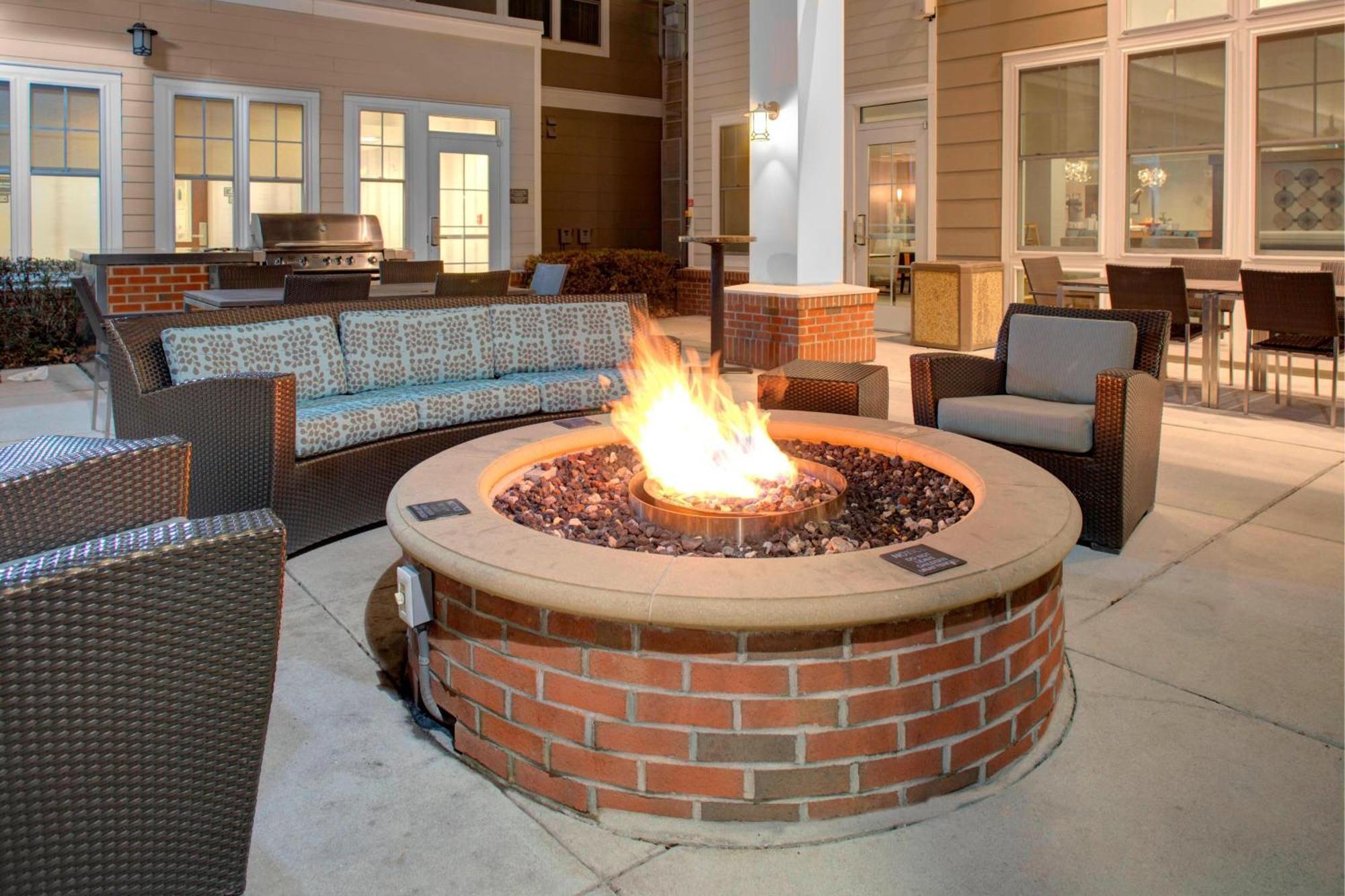By Marriott Richmond Chester Woodvale