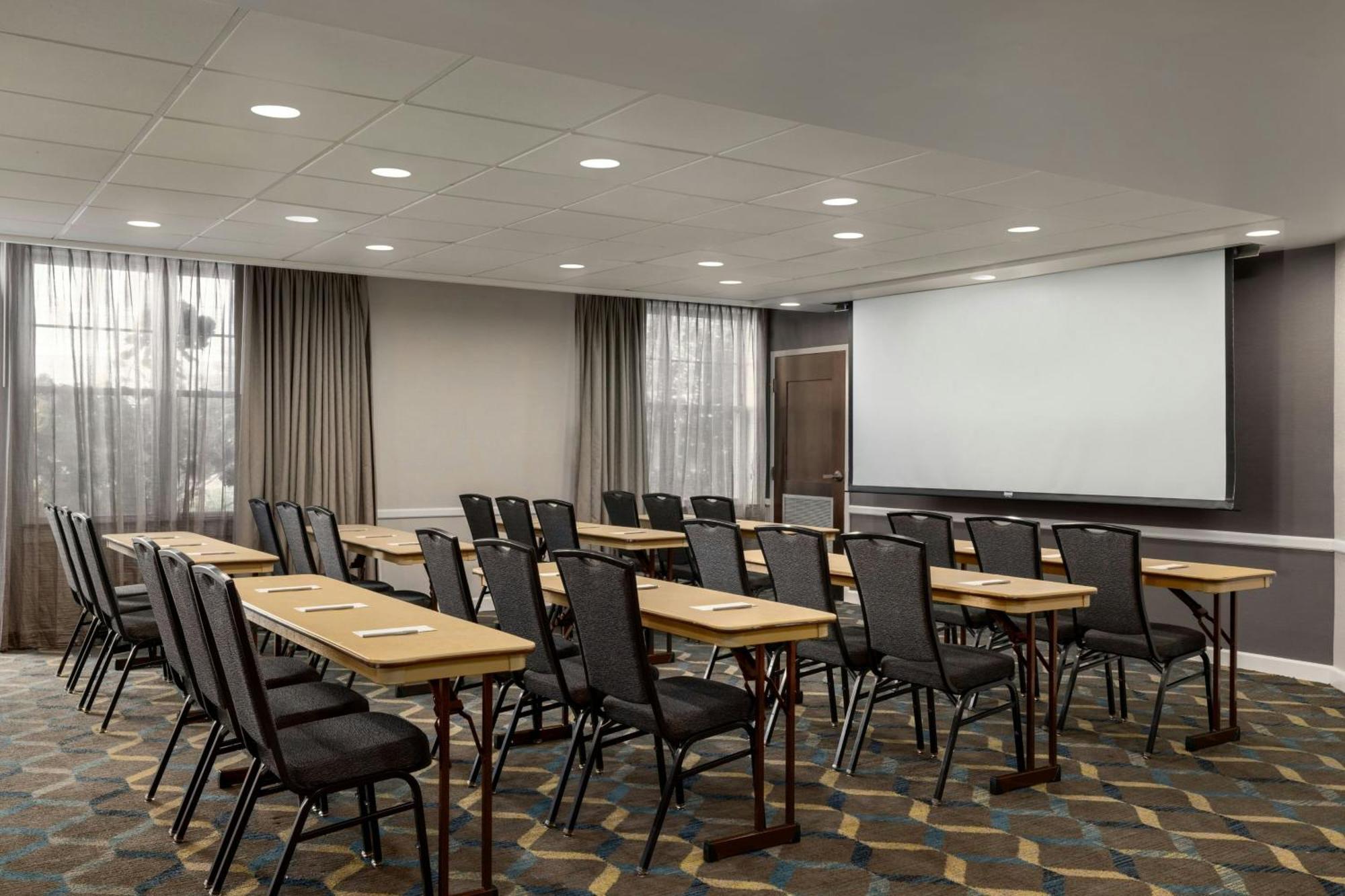 By Marriott Richmond Chester 2*