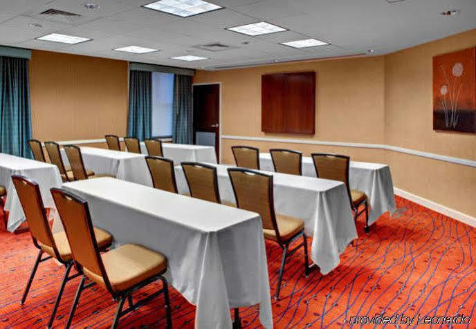 By Marriott Richmond Chester 2* Woodvale
